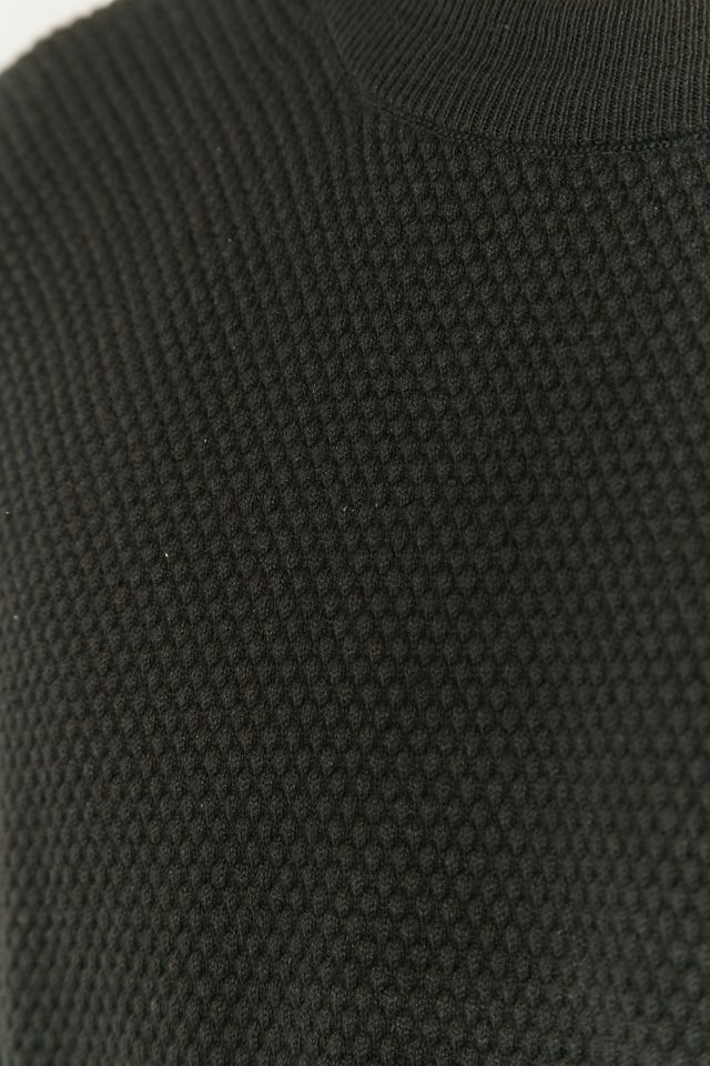 Shore Leave by Urban Outfitters Black Textured Crewneck Jumper #2