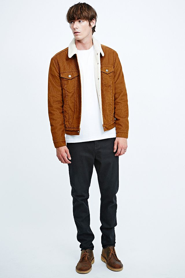 Levi's Cord Sherpa Jacket in Bronze | Urban Outfitters UK