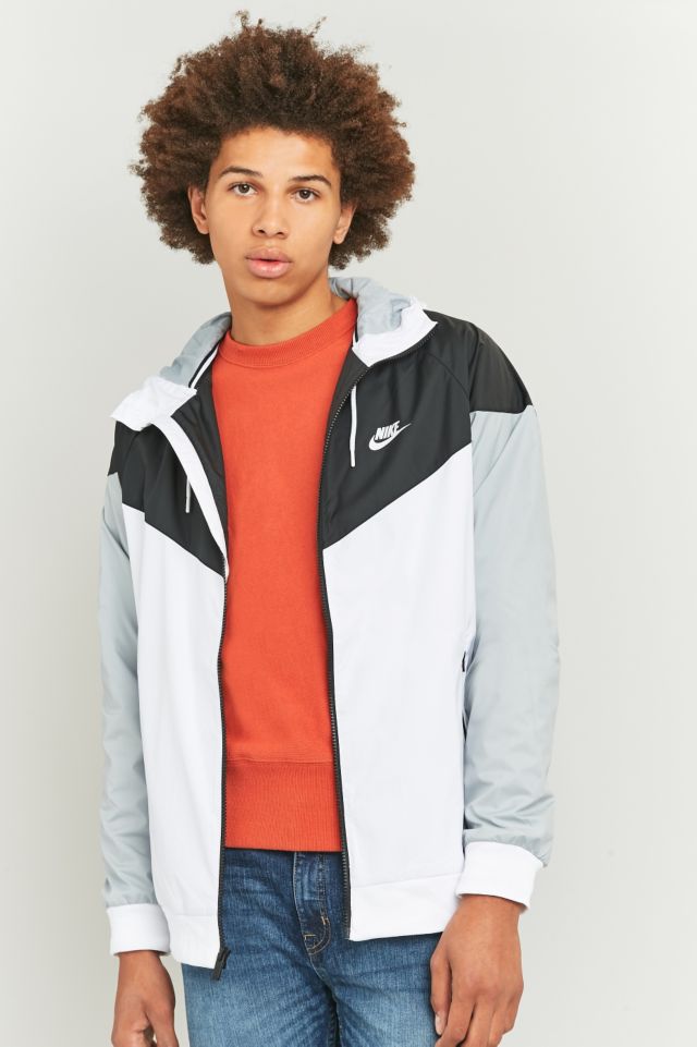 Nike windrunner white on sale black wolf grey