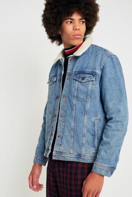 BDG Light Wash Sherpa Denim Trucker Jacket | Urban Outfitters UK