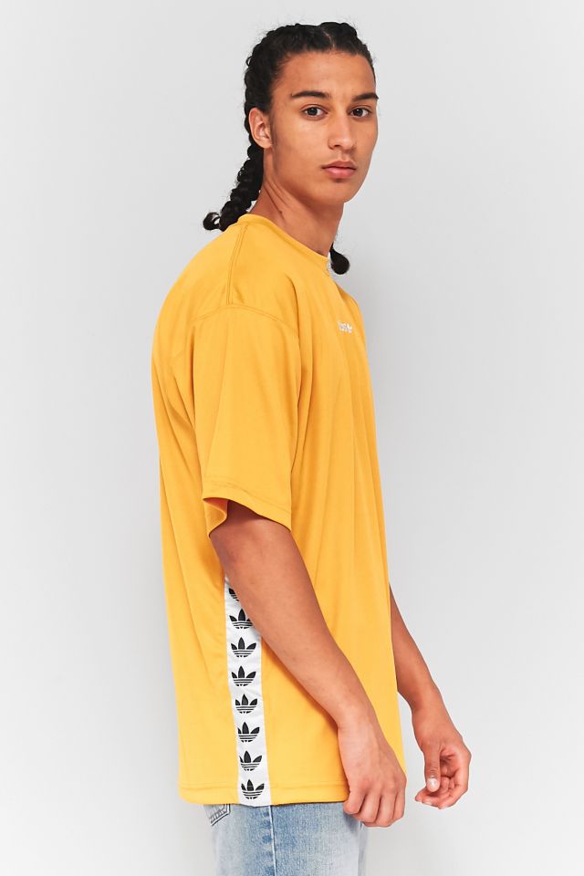 Paso No quiero asustado adidas TNT Yellow Taped T-shirt | Urban Outfitters UK