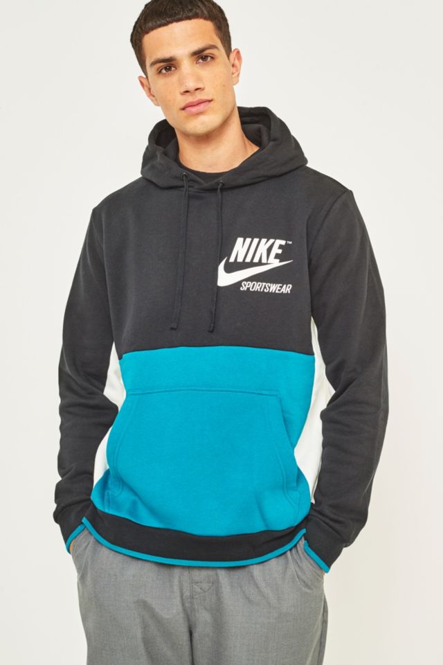 Nike archive pullover on sale hoodie