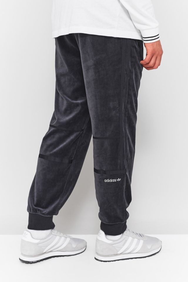 Adidas challenger shop velour track pants