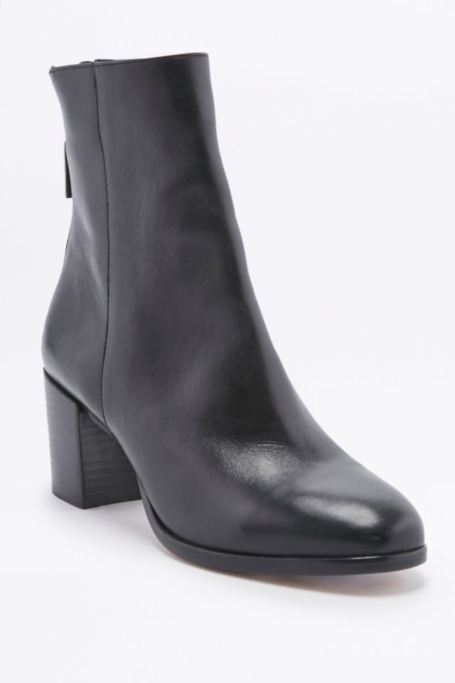 Elisa Black Leather Heeled Ankle Boots | Urban Outfitters UK