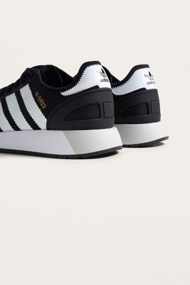 Adidas Originals Iniki Runner Trainers #3