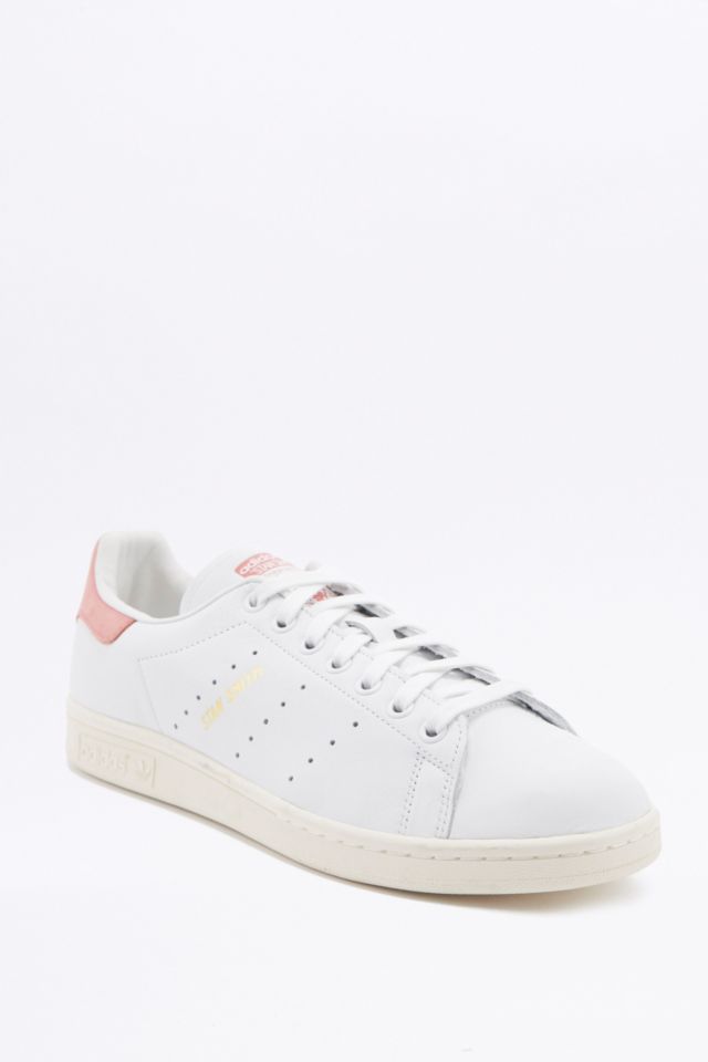 Urban outfitters shop stan smith pink