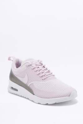 thea trainers
