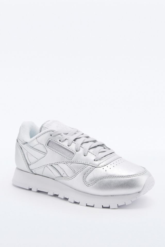 Reebok classic trainers deals silver