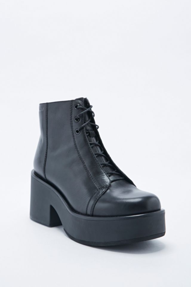 Tomaat leef ermee borstel Vagabond Emma Hidden Lace Boots in Black | Urban Outfitters UK