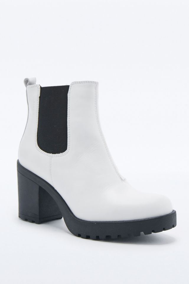 Vagabond Grace White Ankle | Urban Outfitters UK