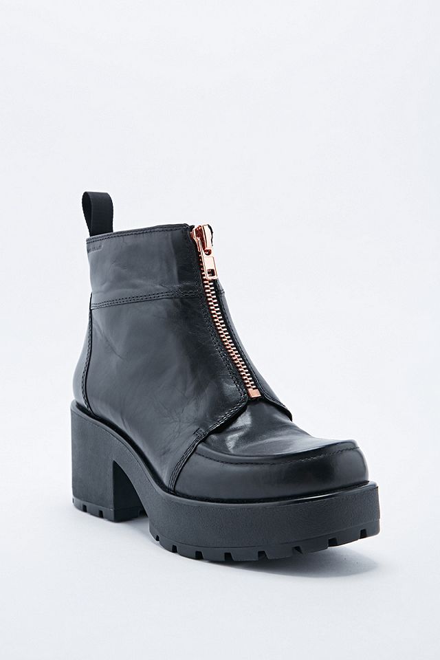 Vagabond Dioon Zip-Front Boots in Black | Urban Outfitters UK