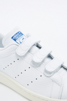 stan smith scratch bleu