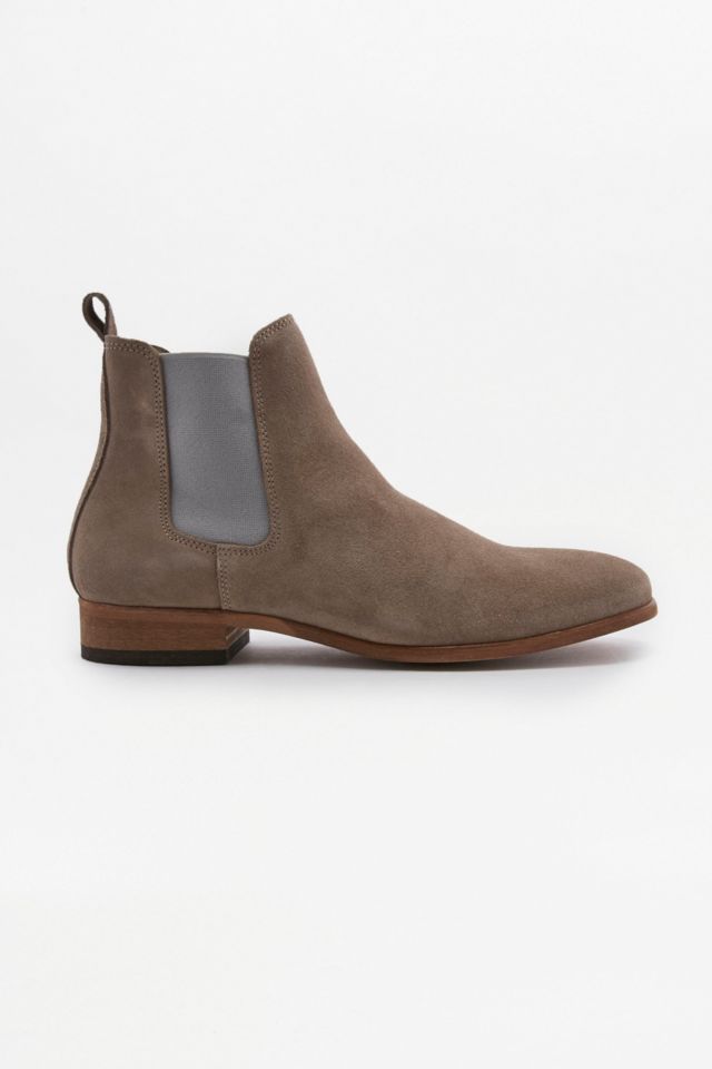 Shoe The Bear Gore Suede Chelsea Boots | Urban Outfitters UK
