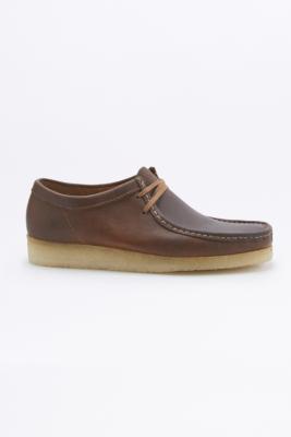 men's clarks wallabee beeswax leather