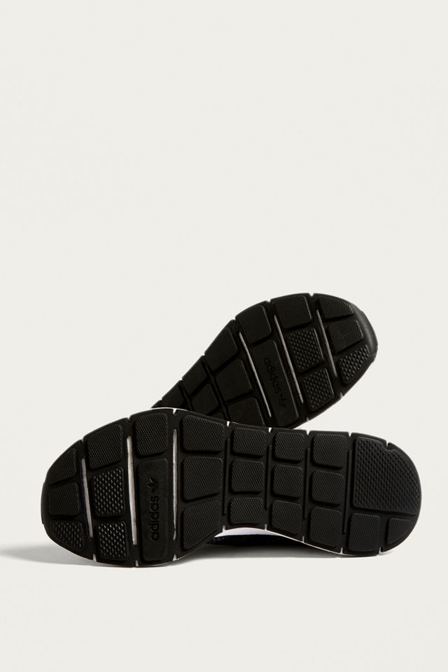 Scarpe da ginnastica adidas Originals Swift Run Black #4