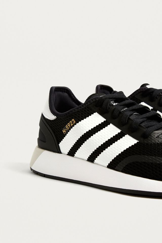 Scarpe da ginnastica adidas Iniki Black Suede #2