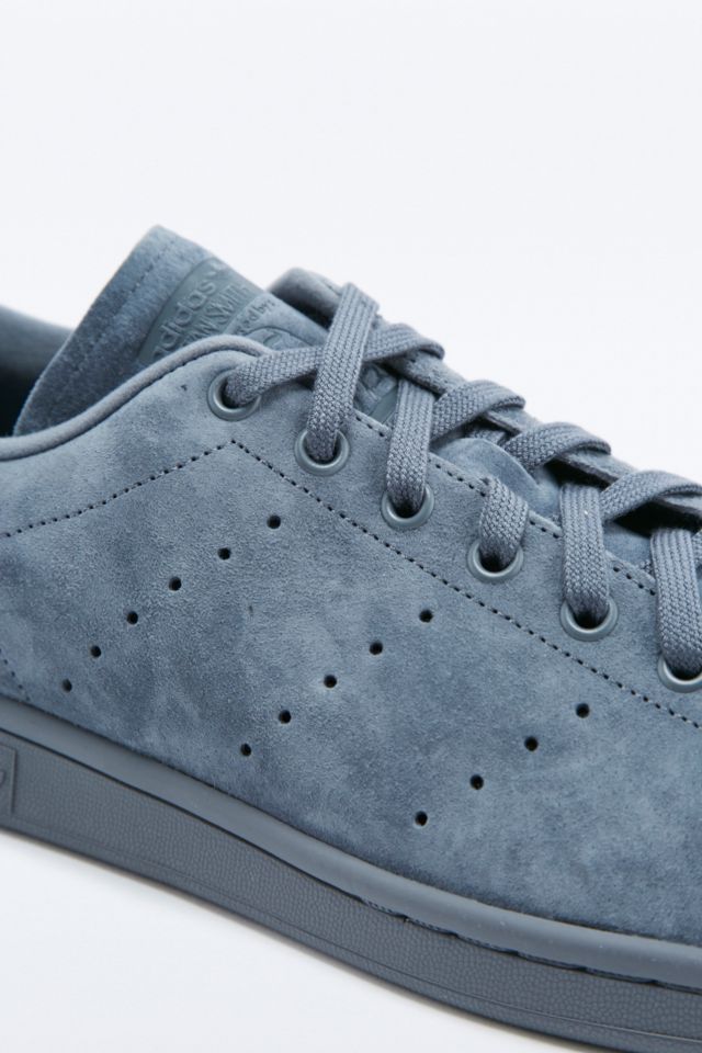 adidas Originals Baskets Stan Smith onyx en daim Urban Outfitters FR