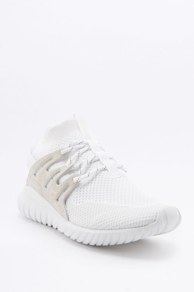 adidas Originals Sneaker Tubular Nova in gestrickter Optik in WeiB Urban Outfitters DE