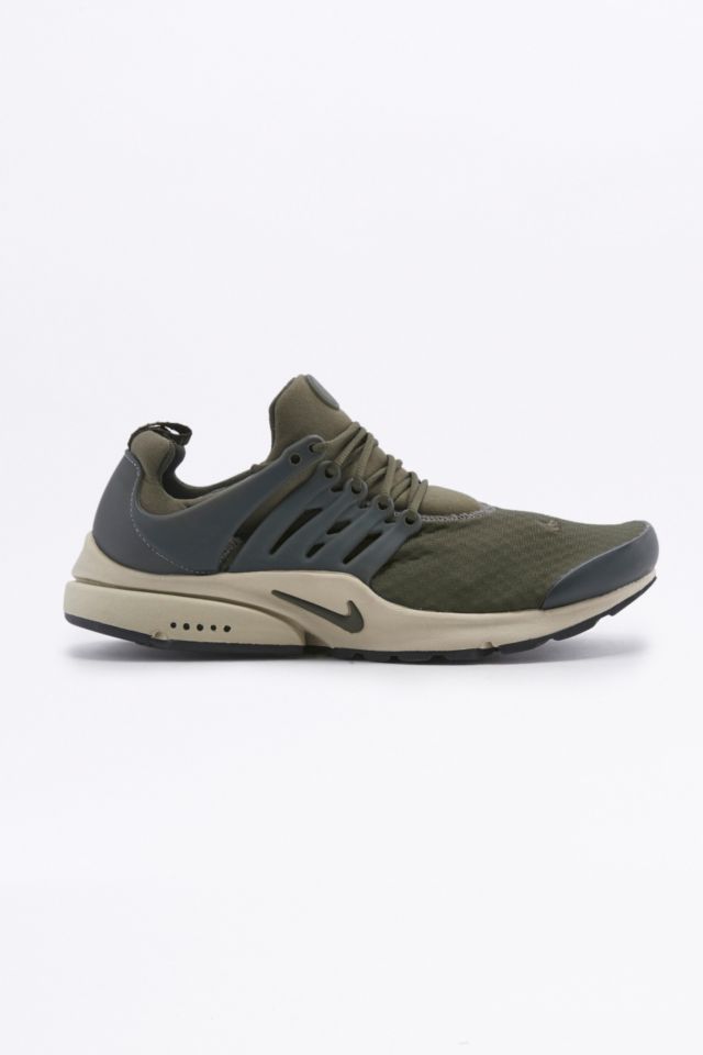 Men's nike best sale khaki trainers