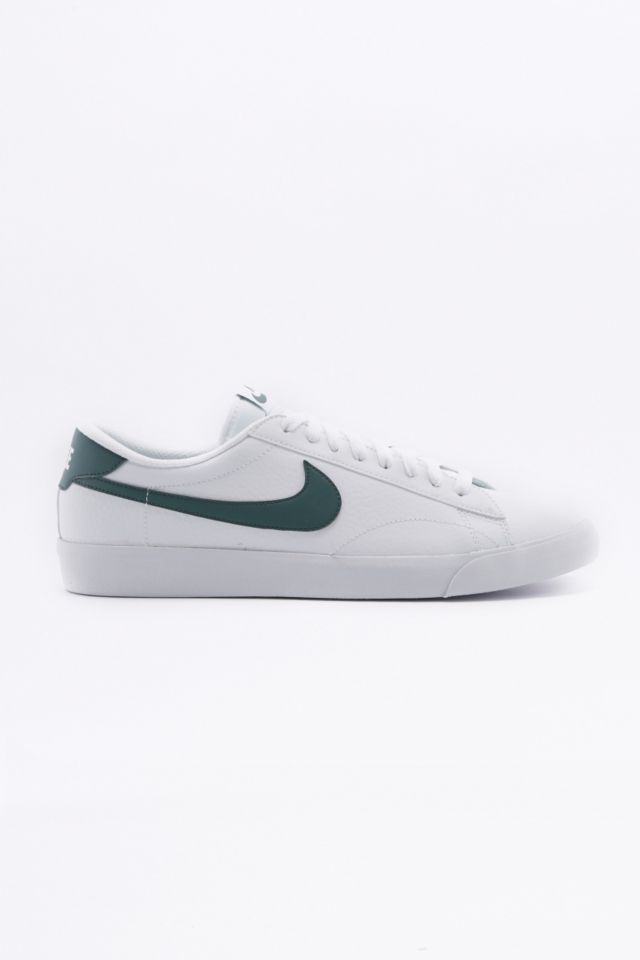 Nike tennis classic clearance green