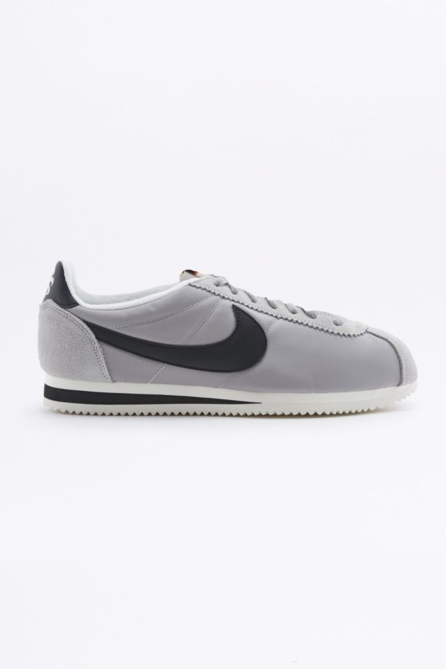 Nike classic 2025 cortez urban outfitters