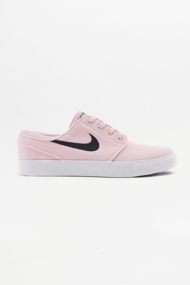 Blij Consumeren deeltje Nike SB – Sneaker „Stefan Janoski“ in Rosa | Urban Outfitters DE