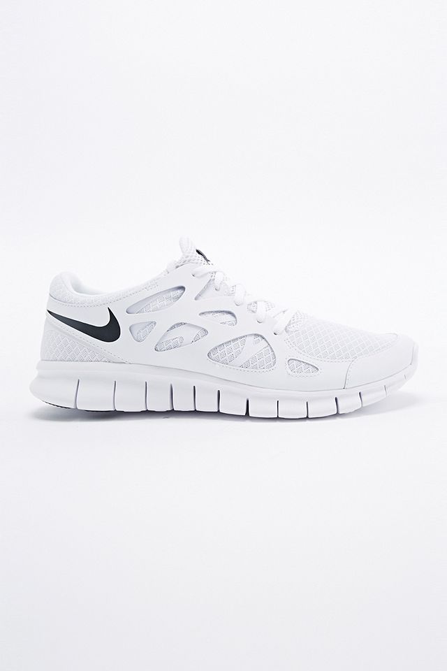 Cálculo trapo Teseo Nike Free Run 2 NSW Trainers in White | Urban Outfitters UK