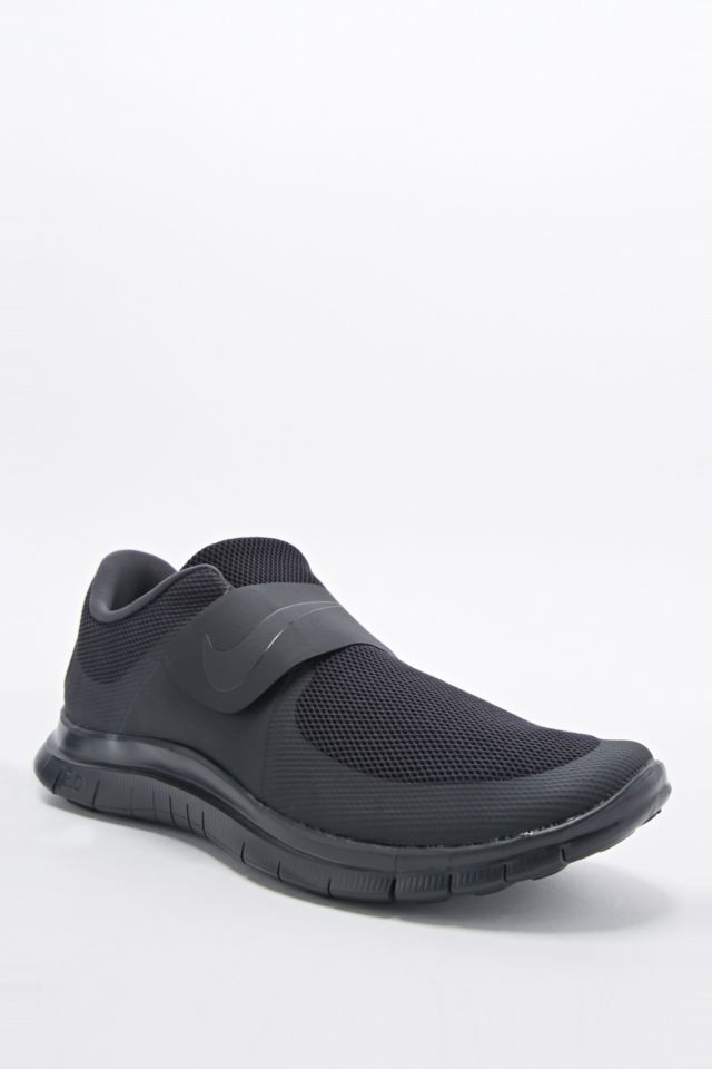 Nike free hotsell socfly schwarz