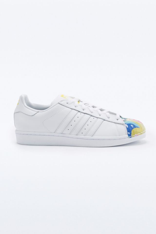 barrera Fontanero Embotellamiento adidas Originals Todd James White Suede Supershell Superstar Trainers |  Urban Outfitters UK