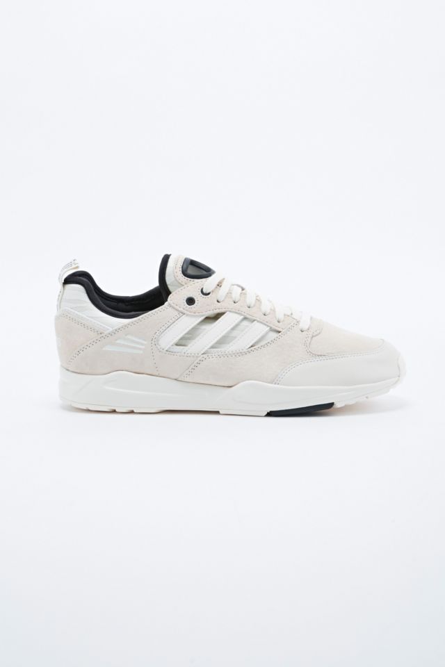 melodisk retort Autonom adidas Tech Super 2.0 Suede Trainers in White | Urban Outfitters UK