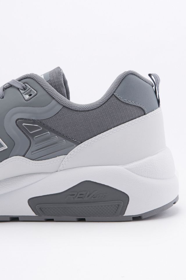 New Balance – Sneaker „580“ in Grau und Weiß mit Bändern #2
