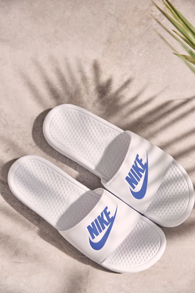 Nike benassi off outlet white