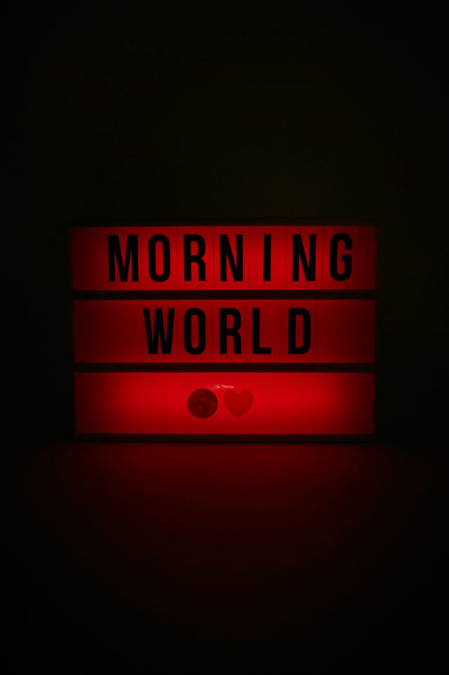 Light Up Your Life Colour Change A4 Light Box #3