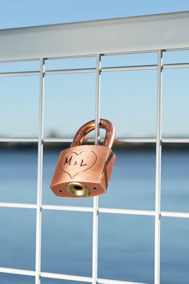 Lover's Lock and Keys | Urban Outfitters UK