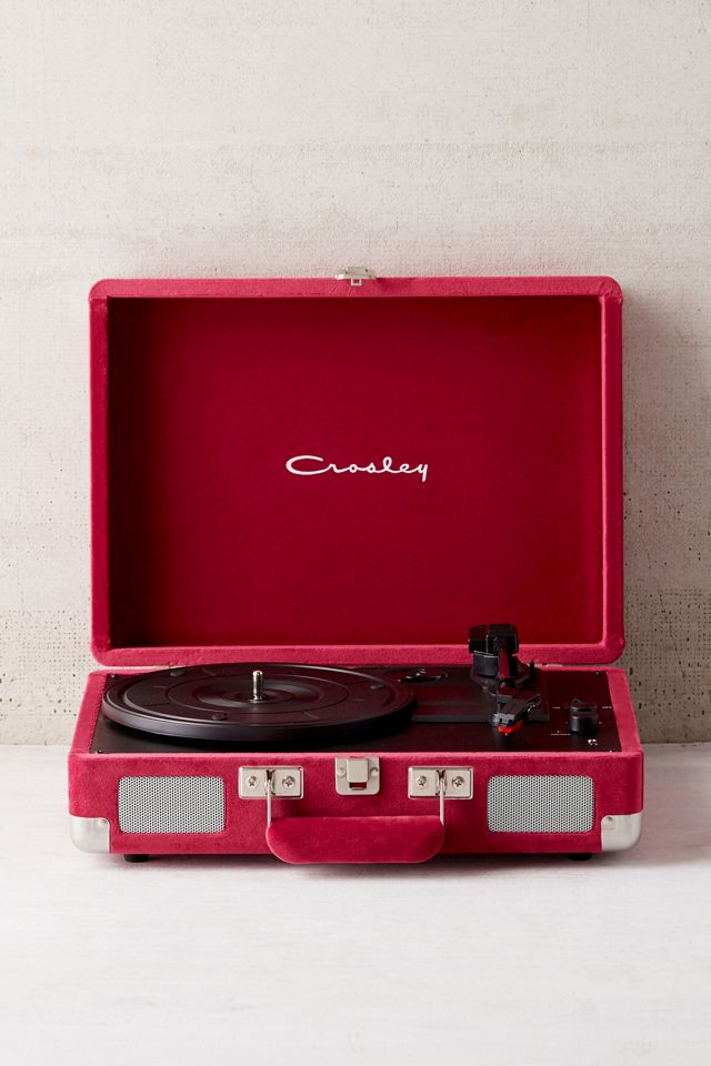 Crosley X UO Maroon Velvet Cruiser Reproductor de discos Bluetooth #7