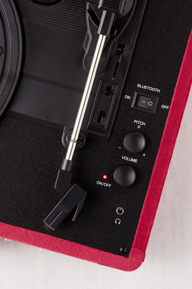 Crosley X UO Maroon Velvet Cruiser Reproductor de discos Bluetooth #10
