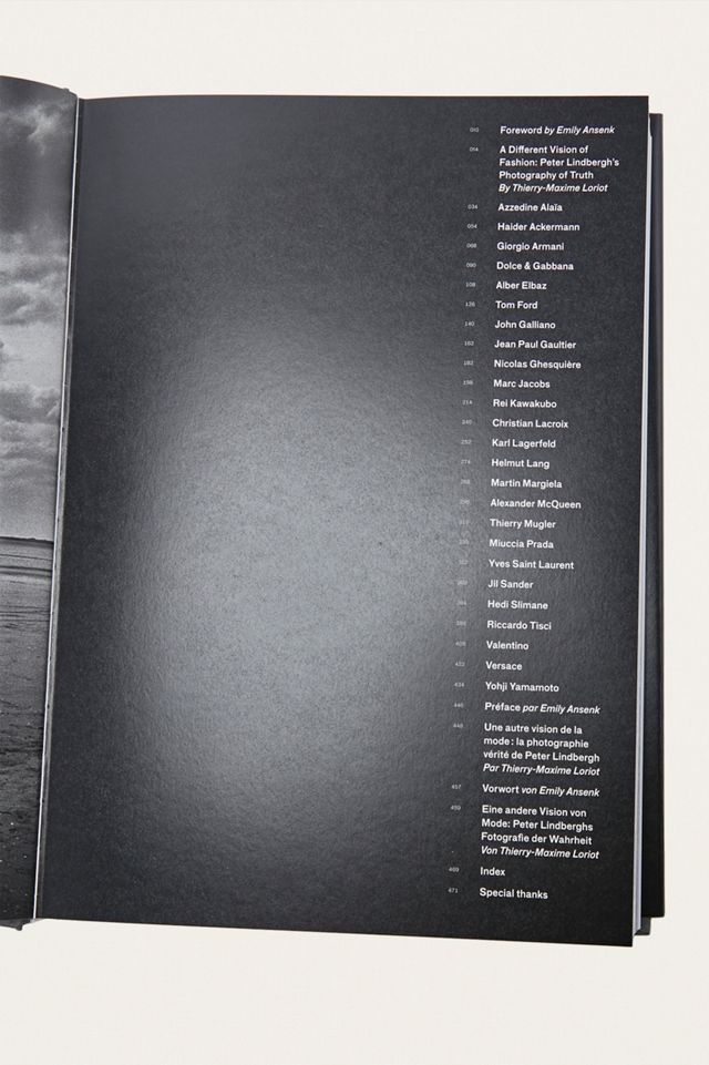 Peter Lindbergh: Immagini di donne di Martin Harrison #5