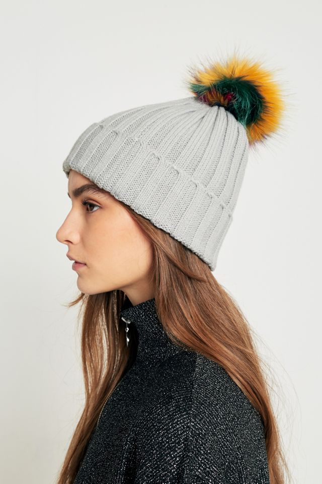 Contrasting Pom Pom Ribbed Beanie #3