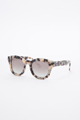 gray tortoise shell sunglasses