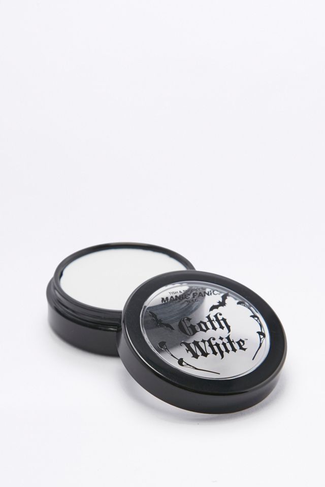Goth White Cream/Powder Foundation by Manic Panic Another Way of