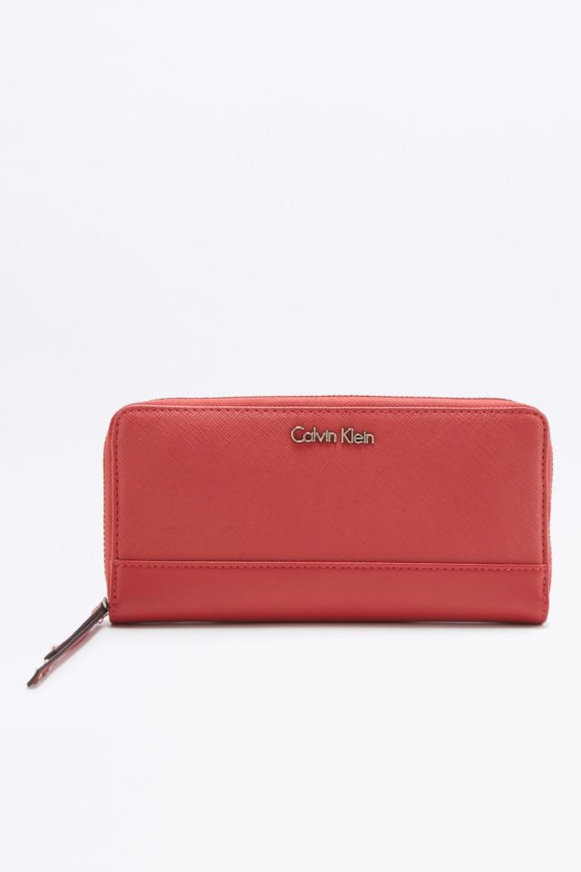 Calvin klein deals marissa bag