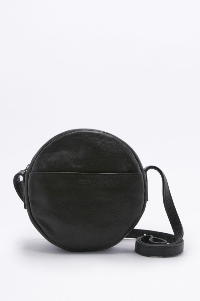 BAGGU Black Leather Circle Bag