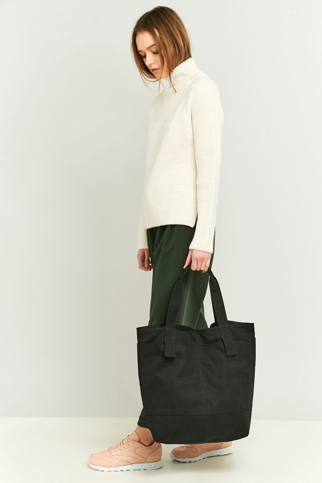 Sac fourre-tout oversize en toile noire #4