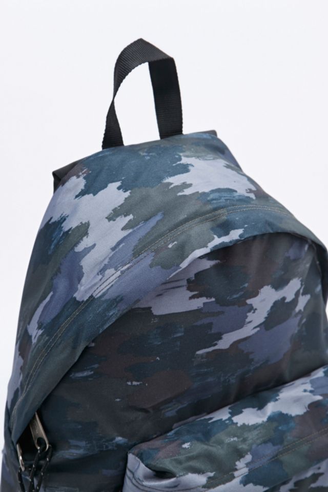 Sac eastpak outlet camouflage bleu