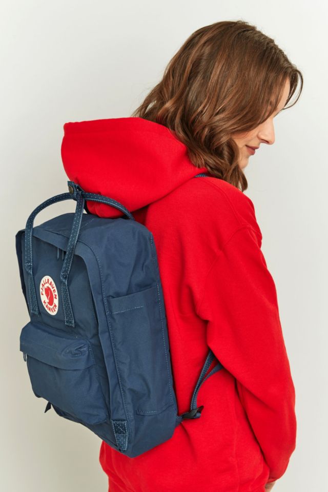 Fjallraven Rucksack Kanken in Konigsblau mit Nadelstreifen