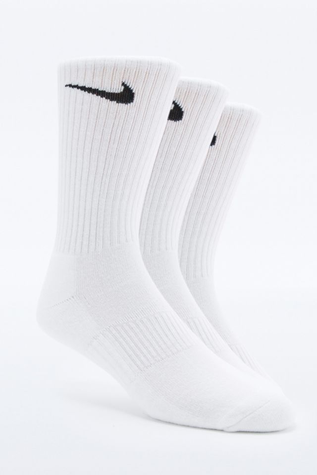 Nike socks store urban outfitters