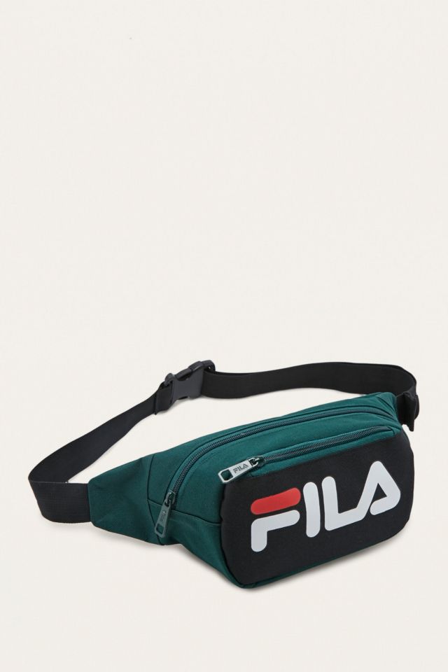 Gedrag Verbetering Vergelijkbaar FILA Adams Black and Green Courier Cross Body Bag | Urban Outfitters UK
