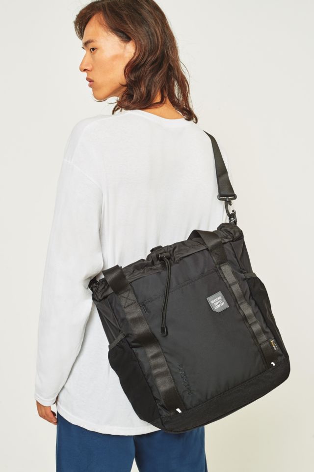 Herschel barnes store trail tote