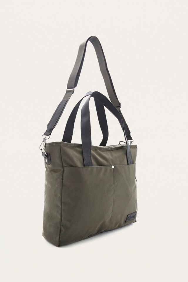 Brig schudden sociaal Eastpak Kerr Axer Moss Waxed Canvas Tote | Urban Outfitters UK