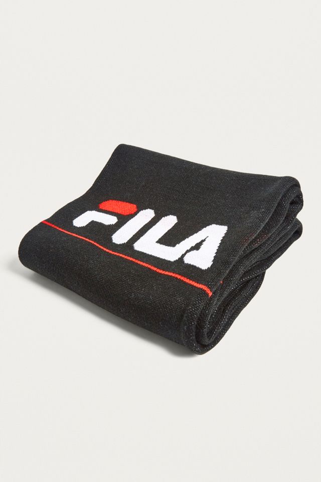 FILA Rubin Black Scarf #2